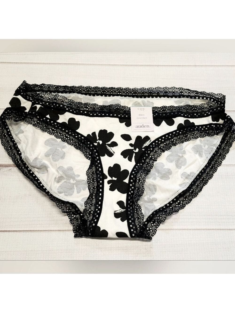 Auden Cheeky Cotton Underwear with Lace Waistband Small (4-6) New With Tags